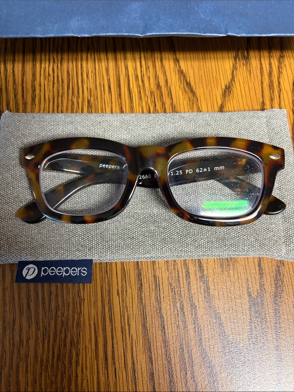 Peepers Lois +1.25
